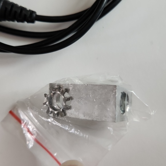 Satellite Radio Miscellaneous connectors and parts - Picture 8 of 11